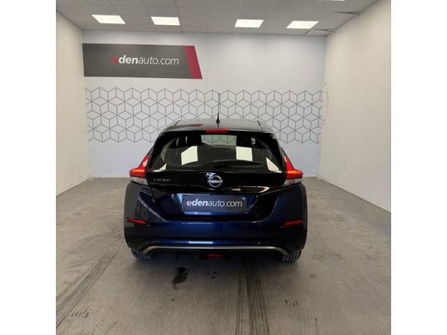 Nissan Leaf image 9
