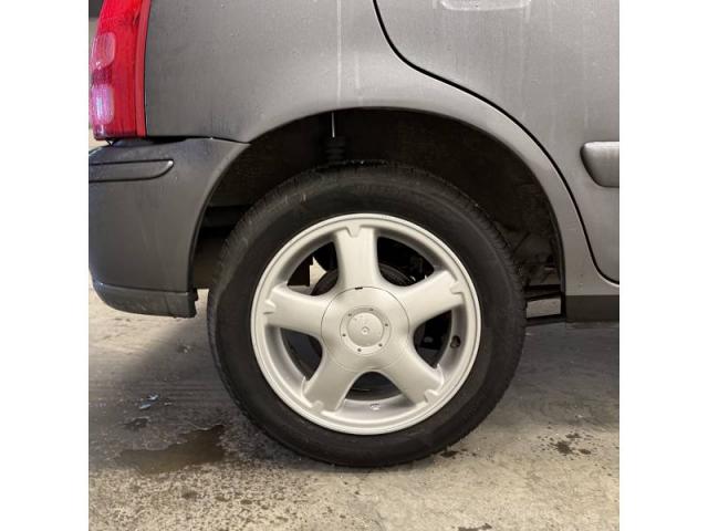 Nissan Micra image 5