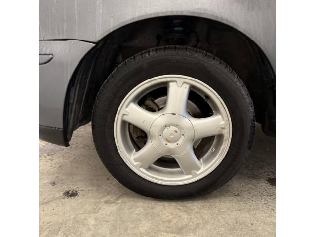 Nissan Micra image 8