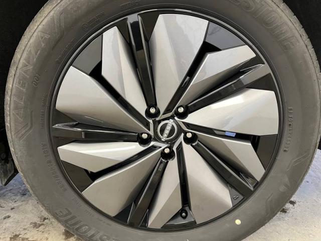 Nissan Ariya image 1