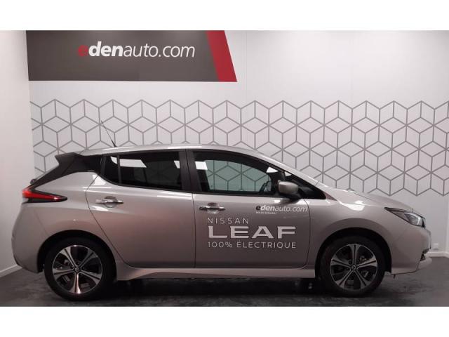 Nissan Leaf image 1