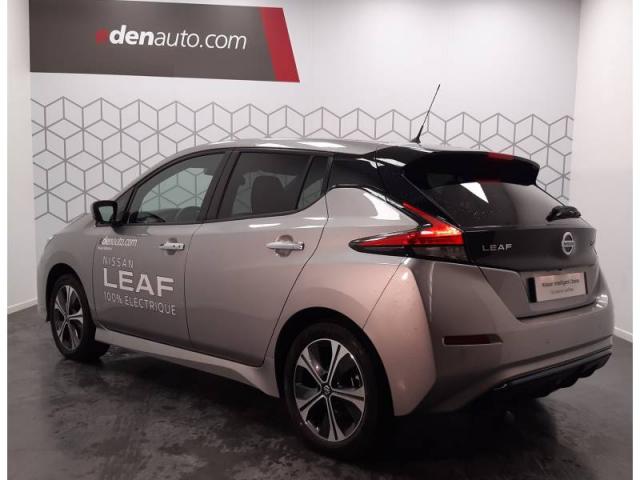Nissan Leaf image 8