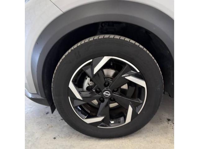 Nissan Juke image 5