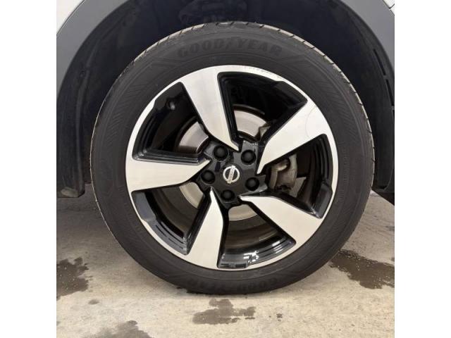 Nissan Qashqai image 1