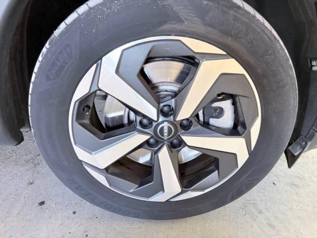 Nissan Qashqai image 1