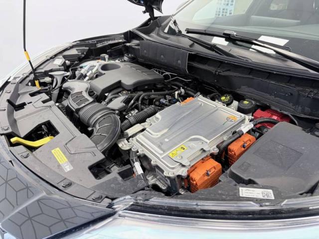 Nissan Juke image 8