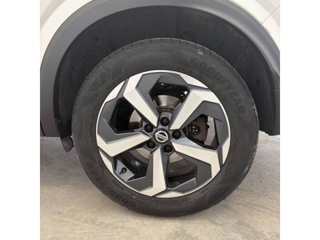 Nissan Qashqai image 1