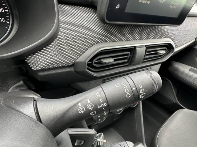 Dacia Sandero image 1
