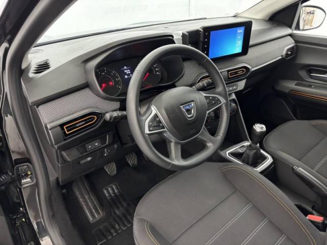 Dacia Sandero image 1