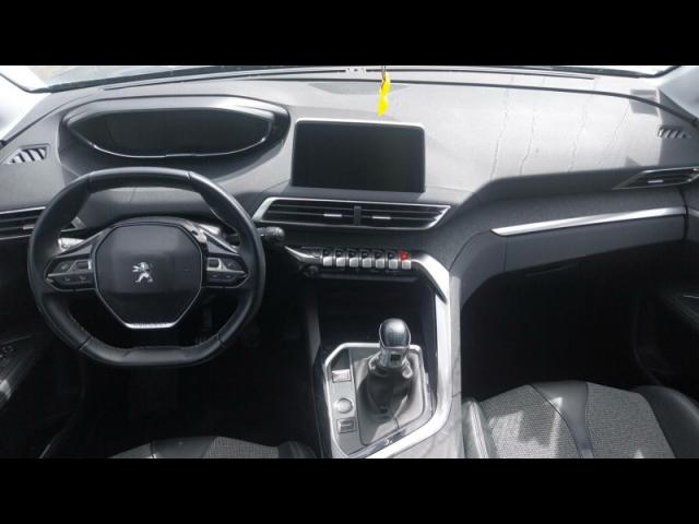 Peugeot 3008 image 6
