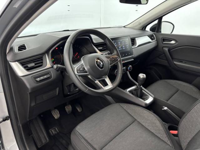 Renault Captur image 1