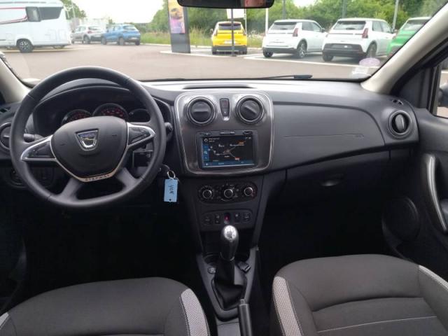 Dacia Sandero image 2
