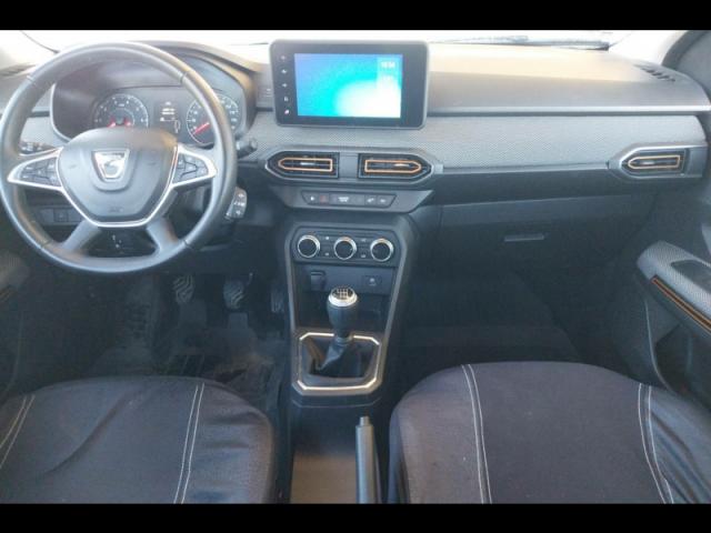 Dacia Sandero image 8