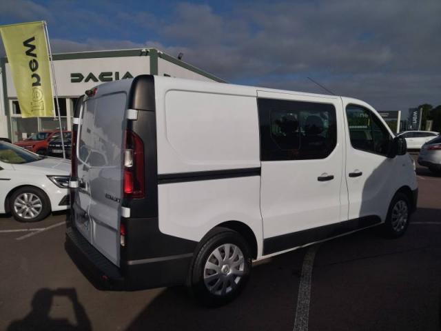 Renault Trafic image 1
