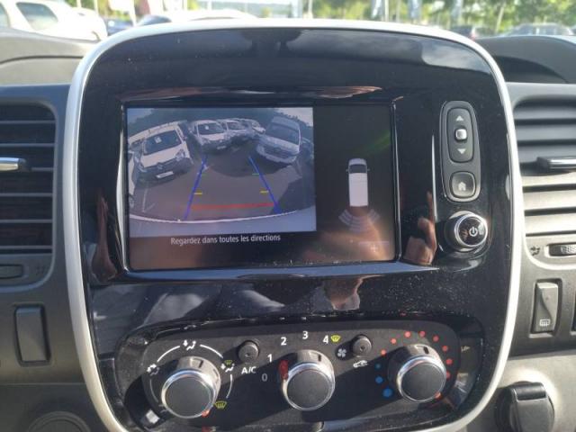 Renault Trafic image 3