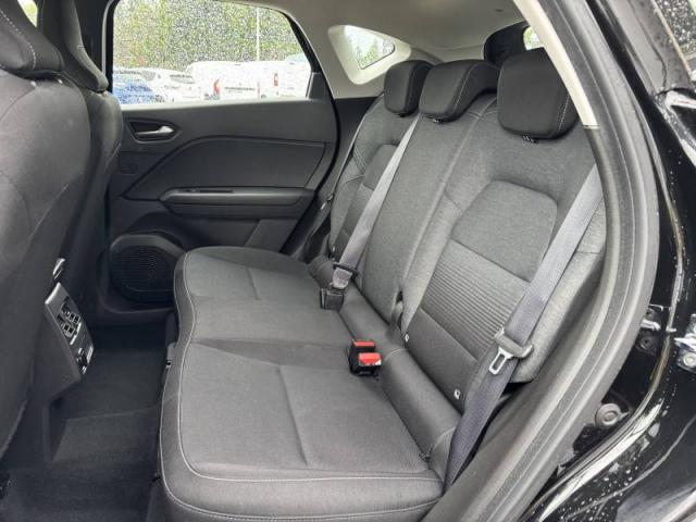 Renault Captur image 1