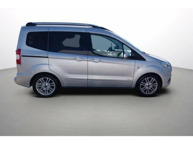Ford Tourneo image 4