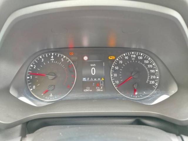 Renault Captur image 6