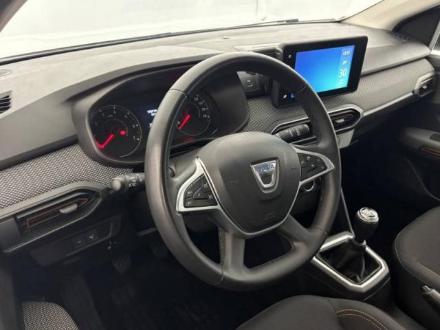 Dacia Sandero image 1