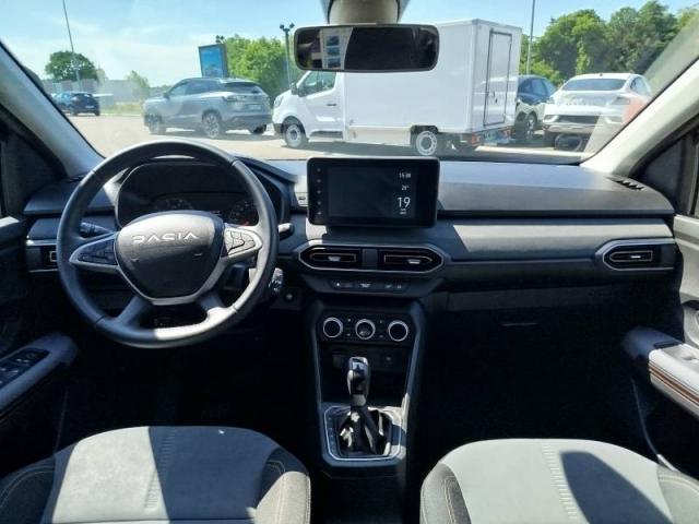 Dacia Sandero image 3