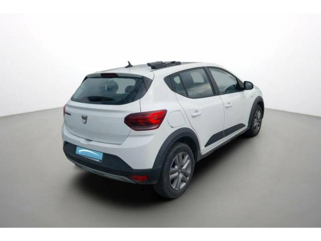 Dacia Sandero image 2