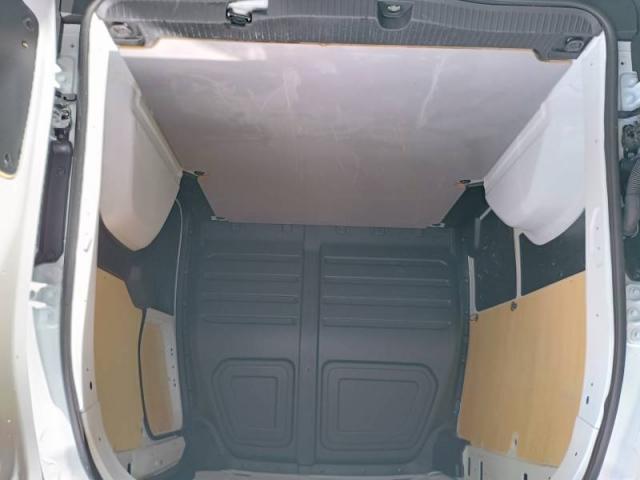 Renault Kangoo Van image 9