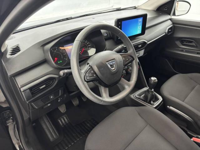 Dacia Sandero image 1
