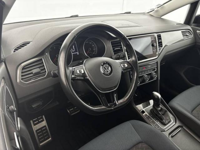 Volkswagen Golf Sportsvan image 1