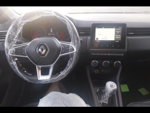 Renault Clio image 2
