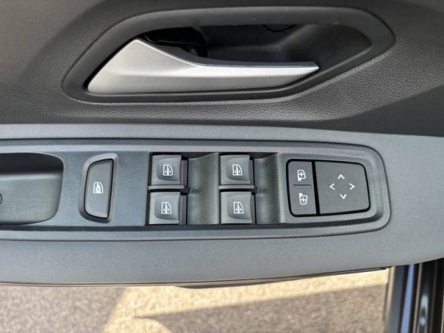 Dacia Sandero image 8