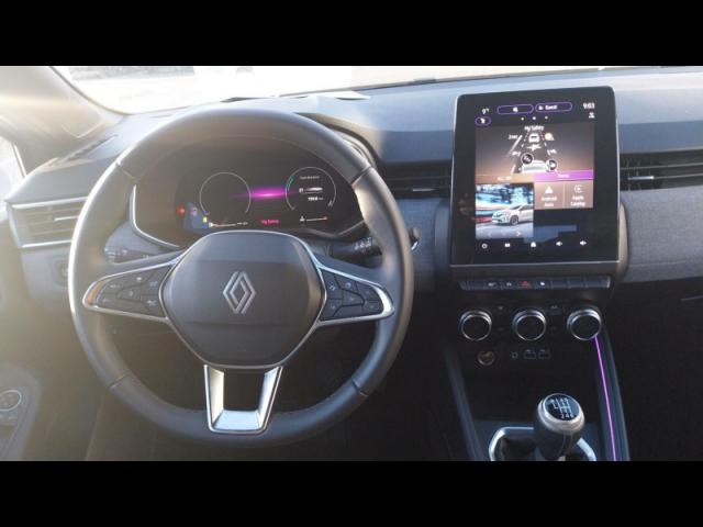 Renault Clio image 6