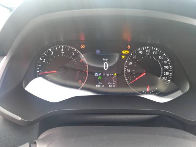 Renault Captur image 9