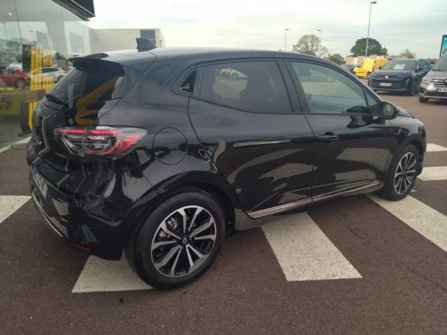 Renault Clio image 8