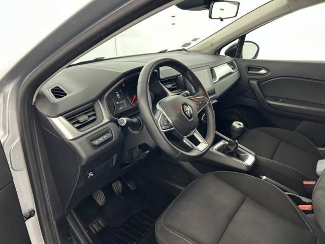 Renault Captur image 1