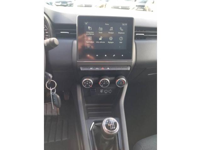 Renault Clio image 6