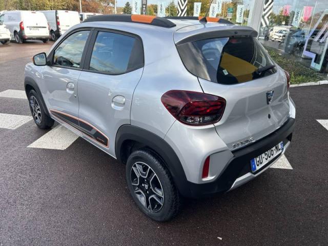 Dacia Spring image 2