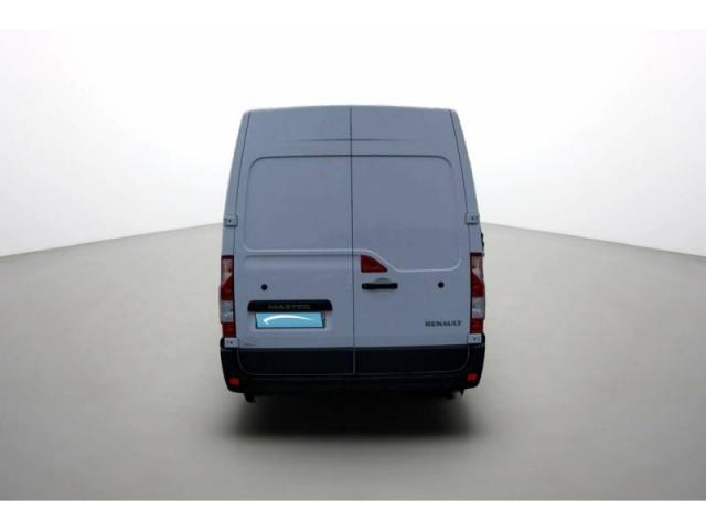 Renault Master image 2