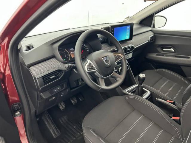 Dacia Sandero image 1