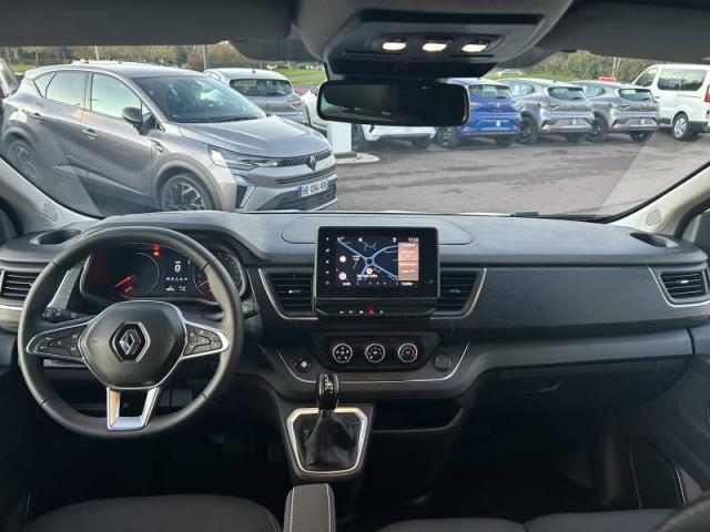 Renault Trafic image 3