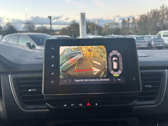 Renault Trafic image 1