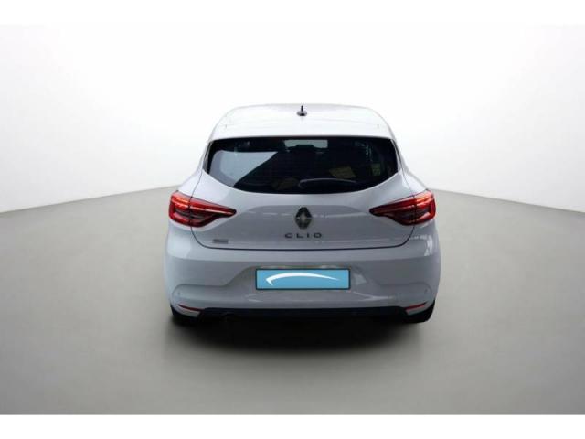Renault Clio image 8