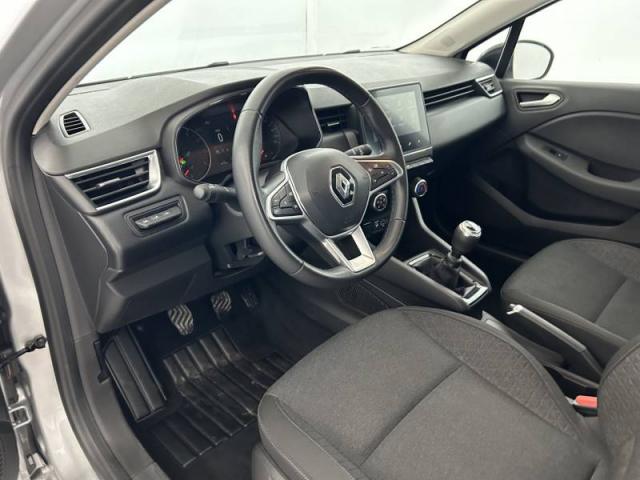 Renault Clio image 1