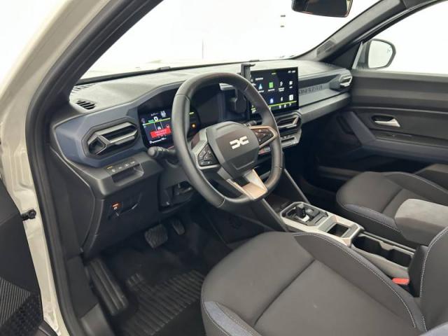 Dacia Duster image 1