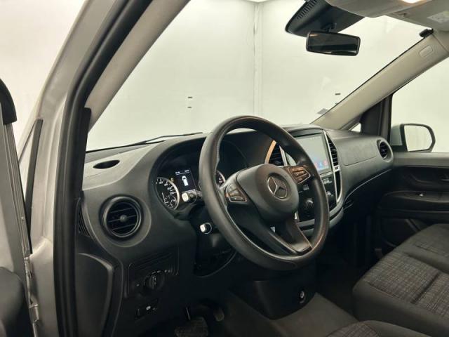 Mercedes Benz Vito image 1