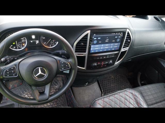 Mercedes Benz Vito image 8