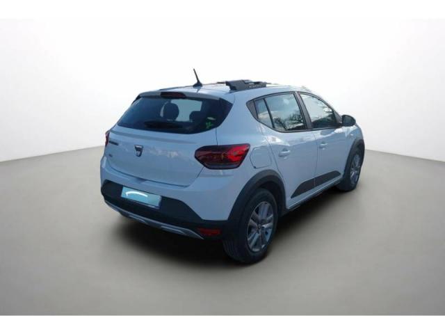 Dacia Sandero image 2