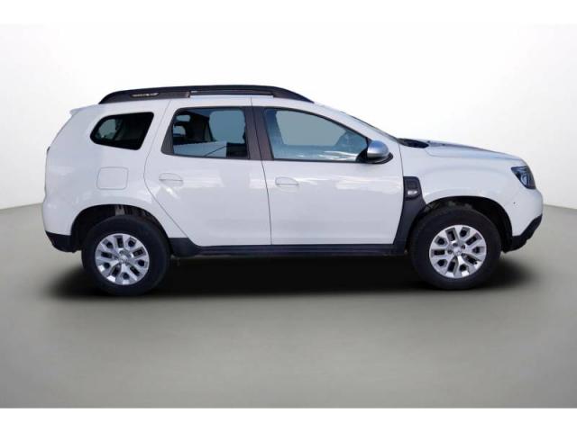 Dacia Duster image 1