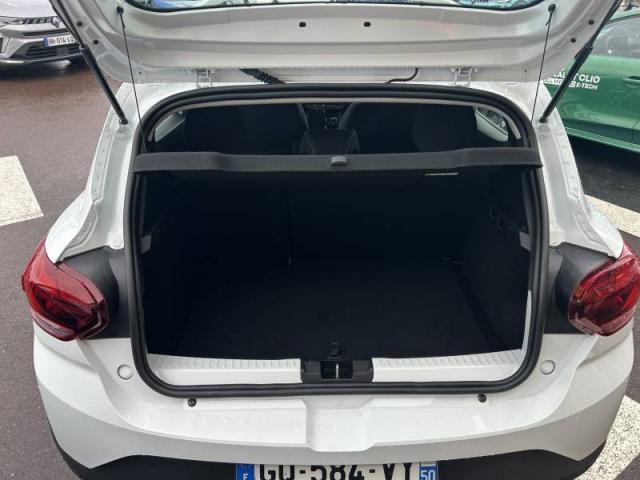 Dacia Sandero image 1