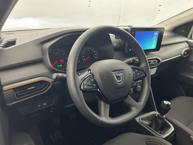 Dacia Sandero image 1