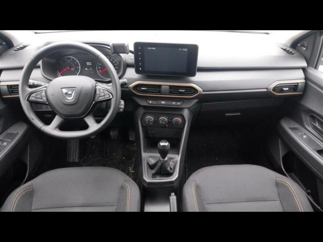 Dacia Sandero image 3